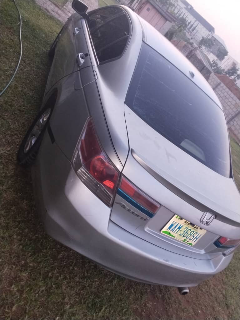 2009 Honda Accord โ photo 1