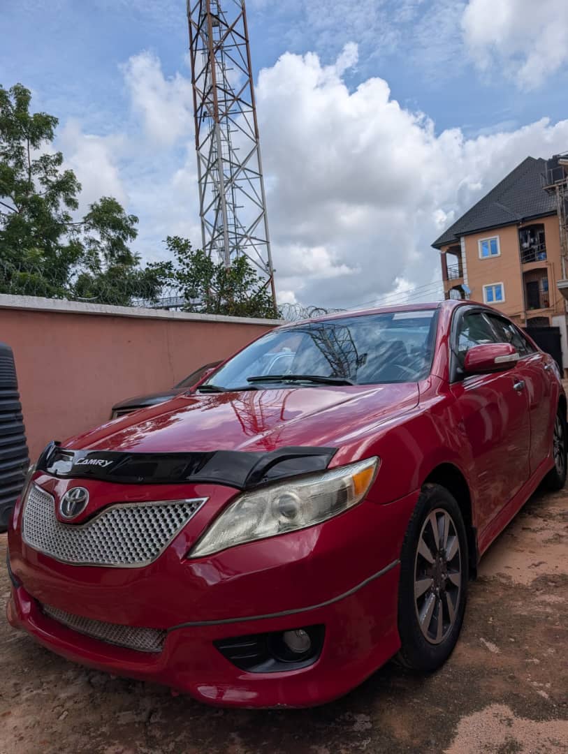 2009 Toyota Camry โ photo 1