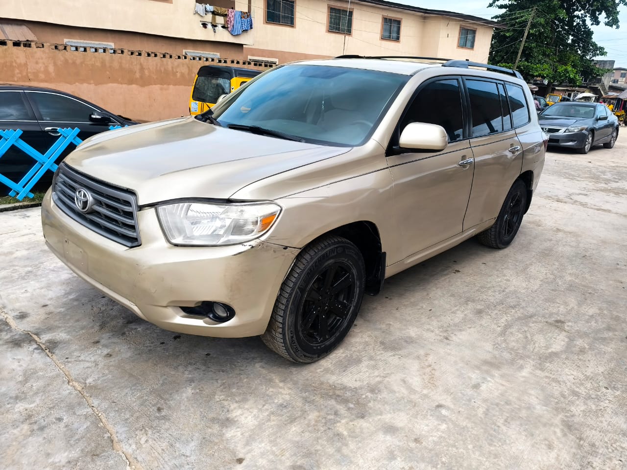2008 Toyota Highlander โ photo 1