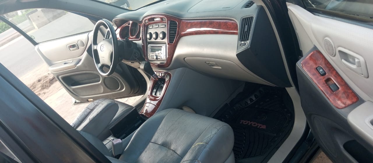 2005 Toyota Highlander โ photo 1