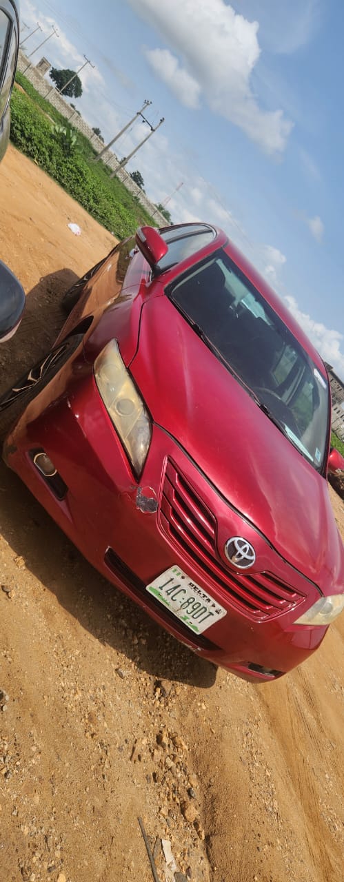 2008 Toyota Camry โ photo 1