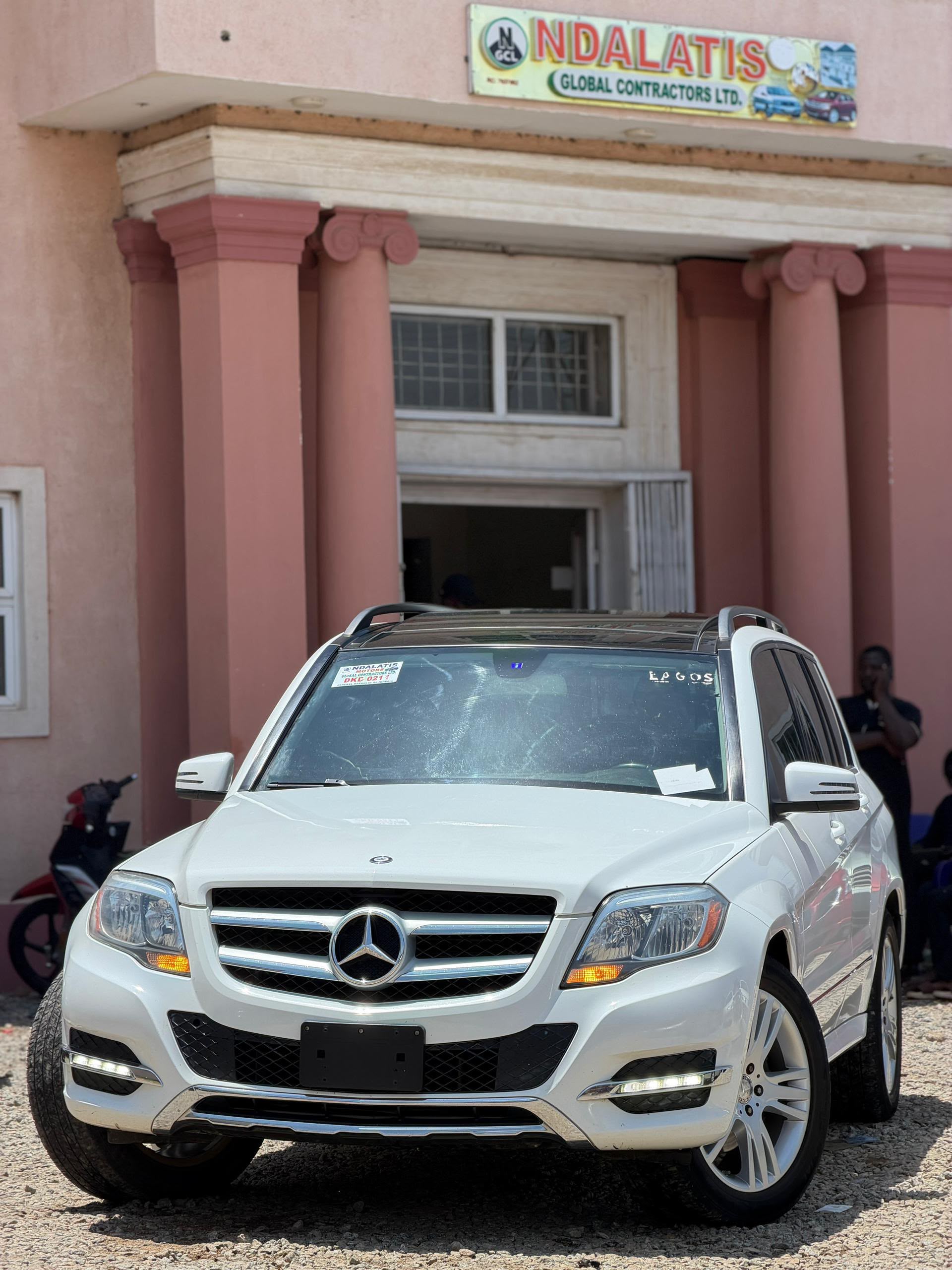 2015 Mercedes Benz GLK 350 โ photo 1
